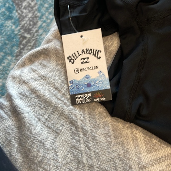 New tags on - Picture 4 of 5